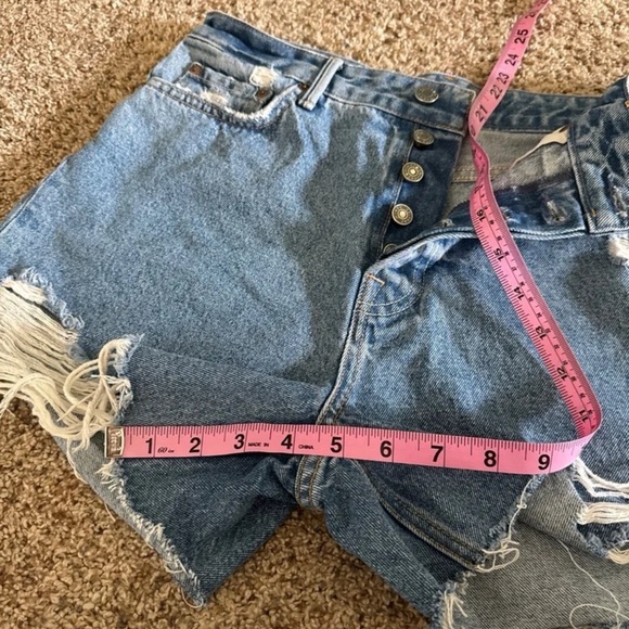 GRLFRND One Last Song Jourdan Distressed Cutoff Denim Shorts 
size 27 - Picture 12 of 12